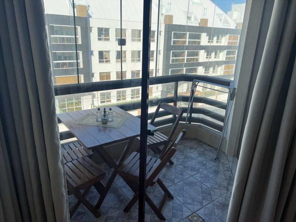 Apartamento Apartamento Maravilhoso, Completo,1 Quarto Com Cama Queen E Sofa Retratil, Bi Cama Embutida, Colchao Extra, Vista Pro Mar, Dormem 5, Pe Na Areia, Jacuzzi, Piscina Wifi,Self Checkin, Automatizado Florianópolis Exterior foto